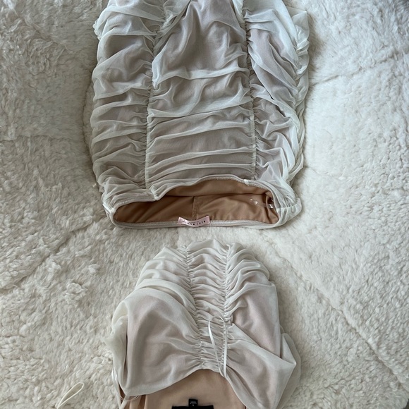 Cream Ruched Set - Picture 4 of 6